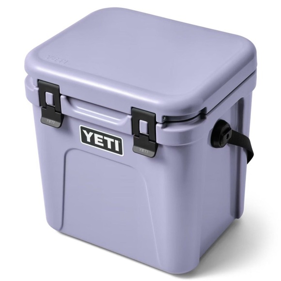 YETI Limited Edition Color Cosmic Lilac 24’ Roadie Cooler - Picture 2 of 7